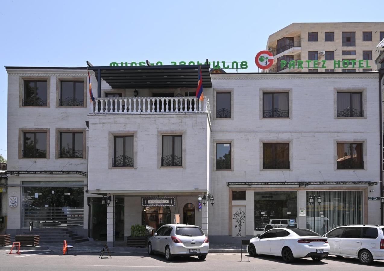 Hotel Partez Yerevan Exterior photo